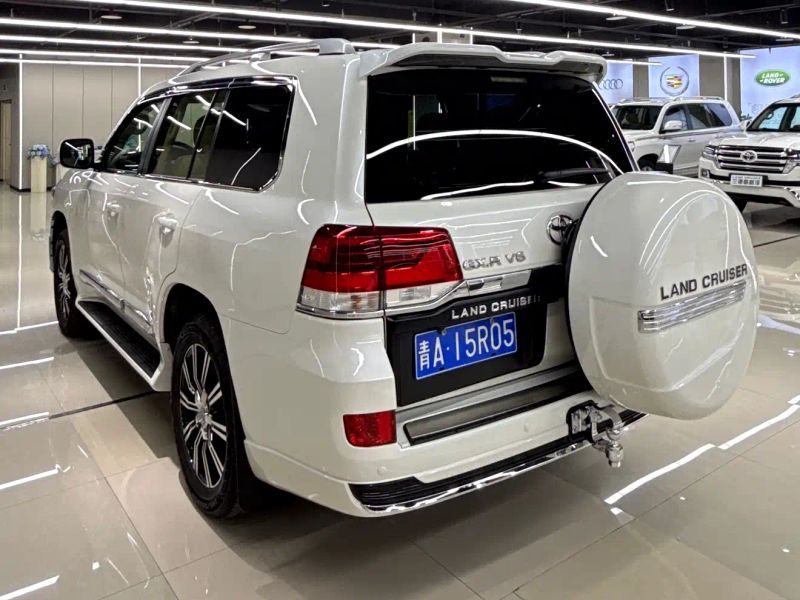 alphard landcruiser