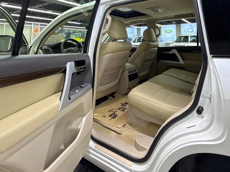 alphard landcruiser