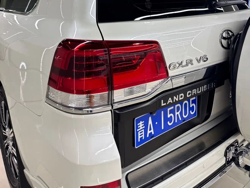 alphard landcruiser