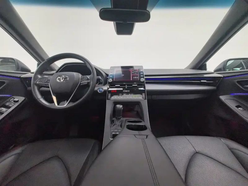 alphard avalon