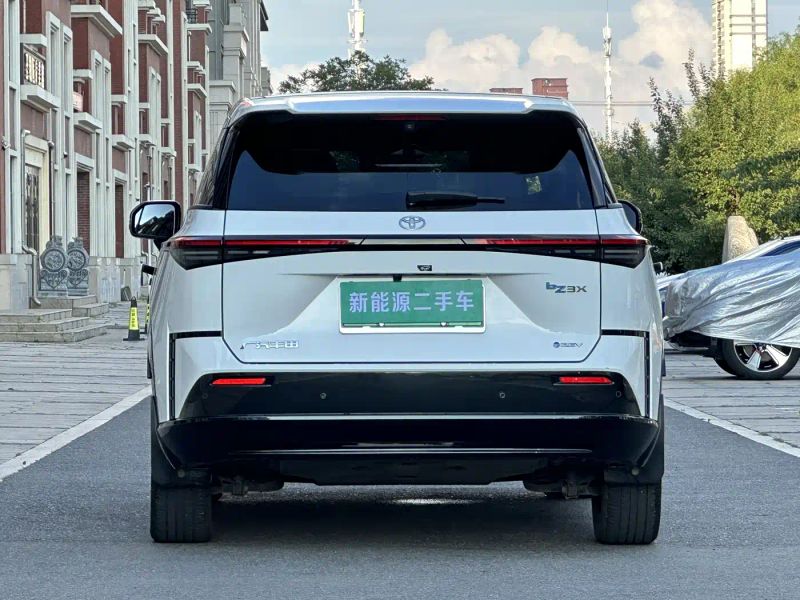 alphard 3x