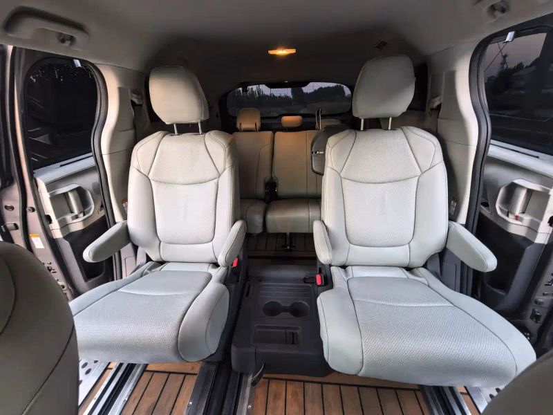 alphard sienna
