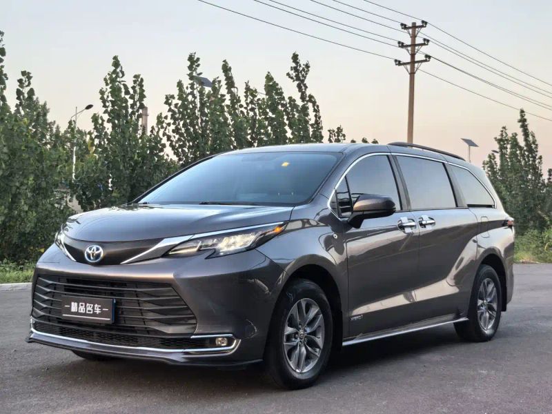 alphard sienna