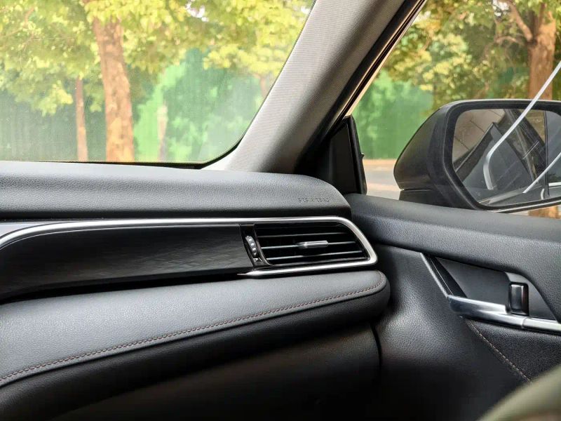 alphard camry