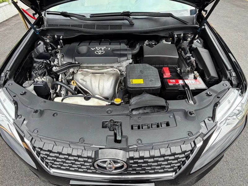 alphard camry