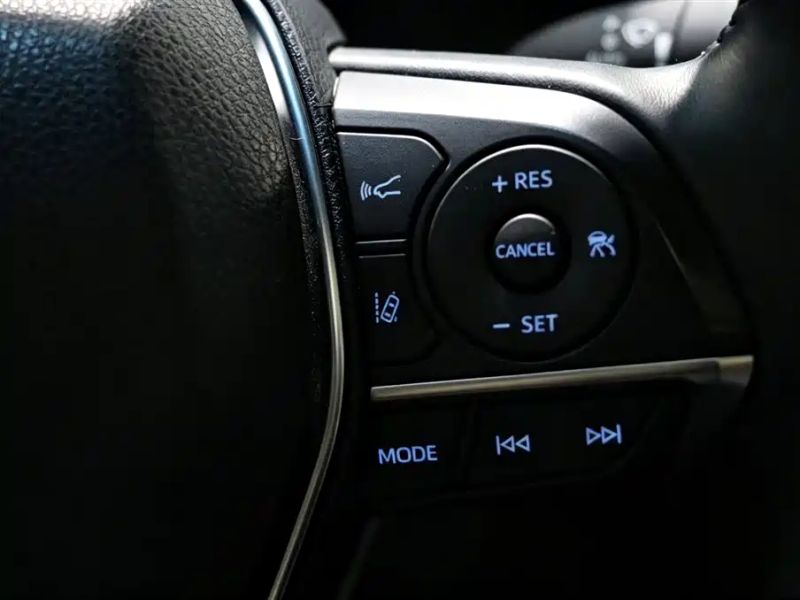 alphard camry