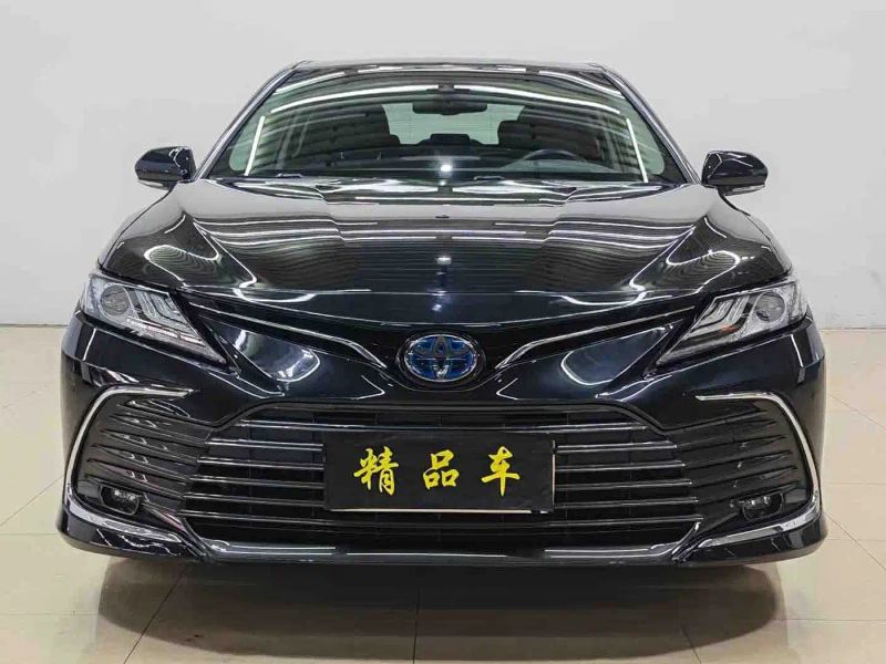 alphard camry