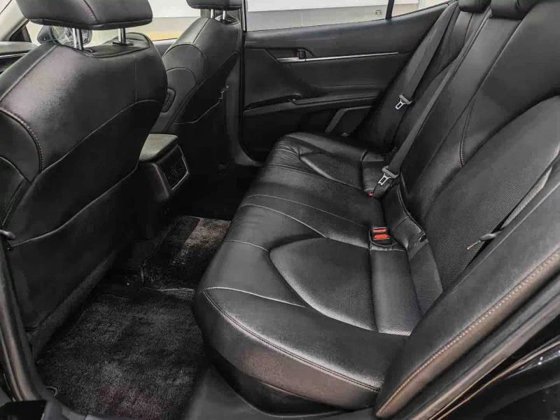 alphard camry