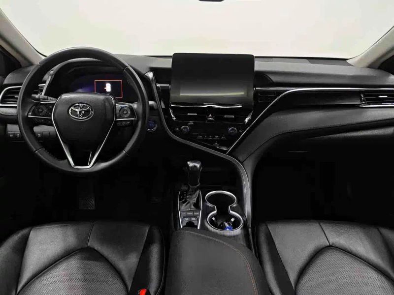 alphard camry
