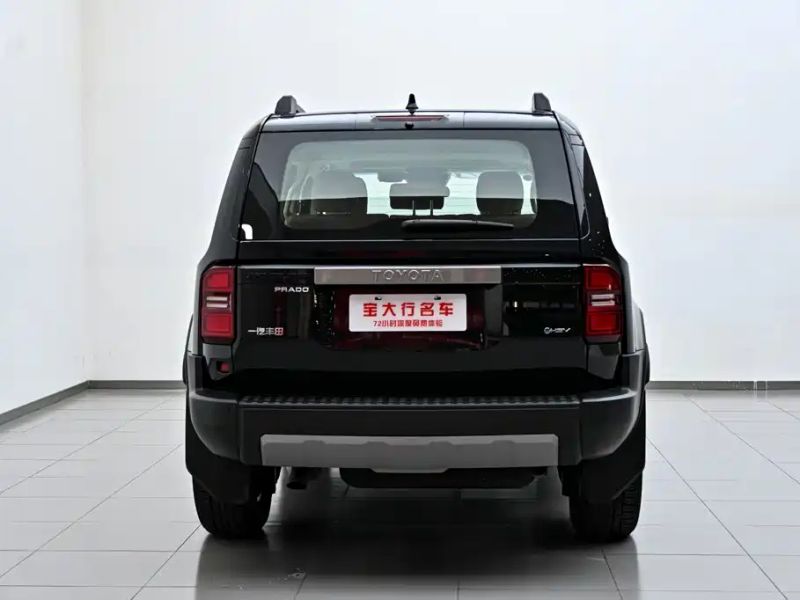 alphard prado