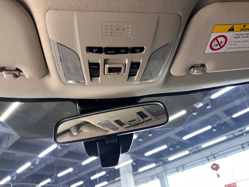 alphard corolla