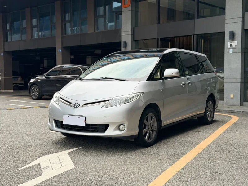 alphard previa