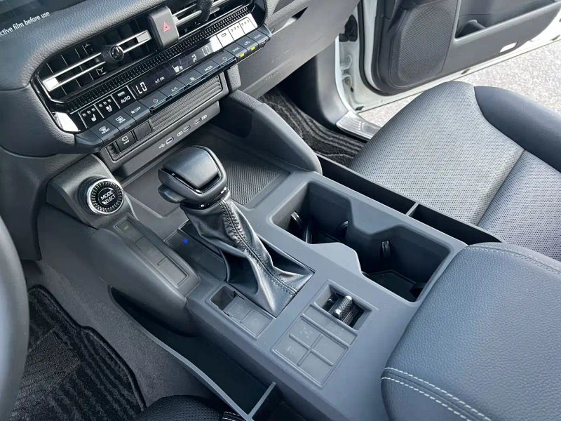 alphard prado