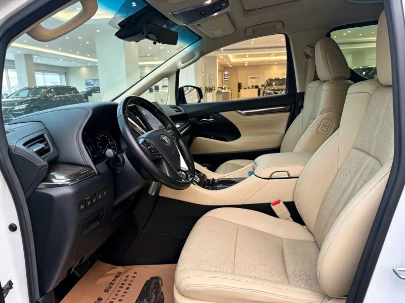 alphard alphard