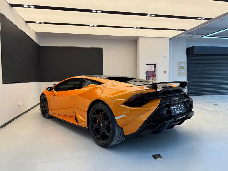 Lamborghini huracan