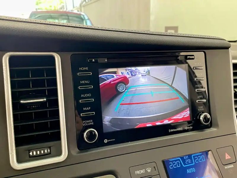 alphard sienta
