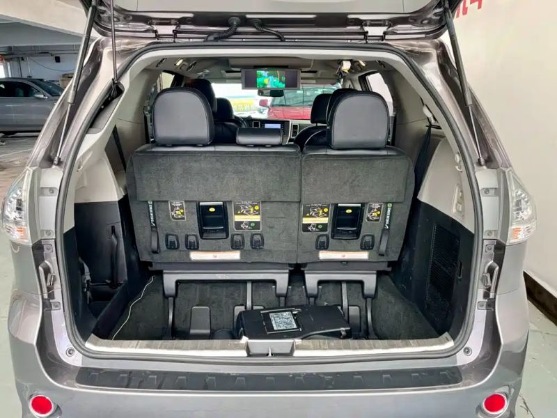 alphard sienta