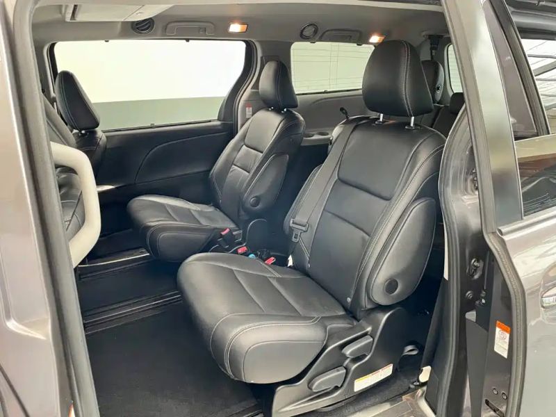 alphard sienta