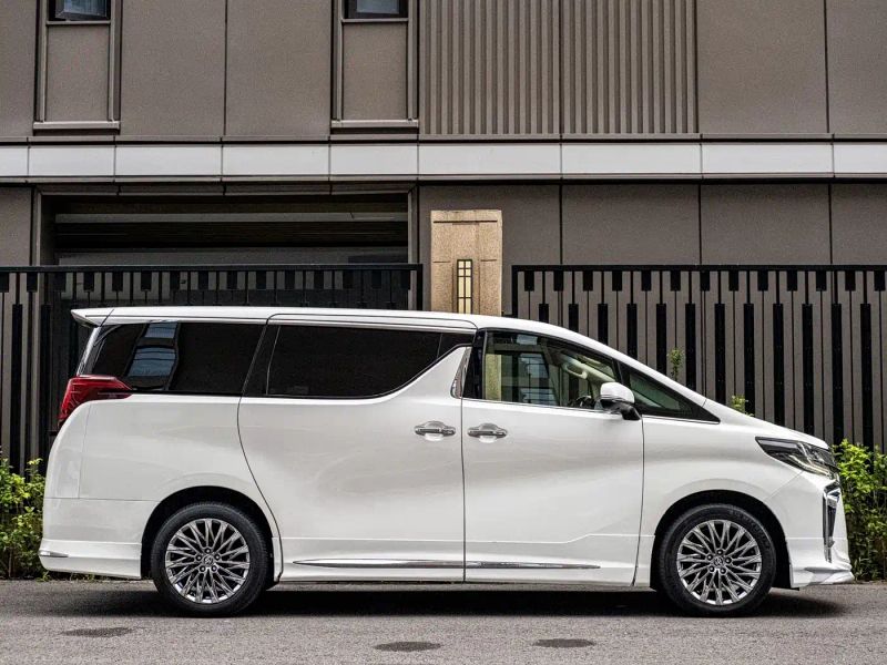alphard alphard
