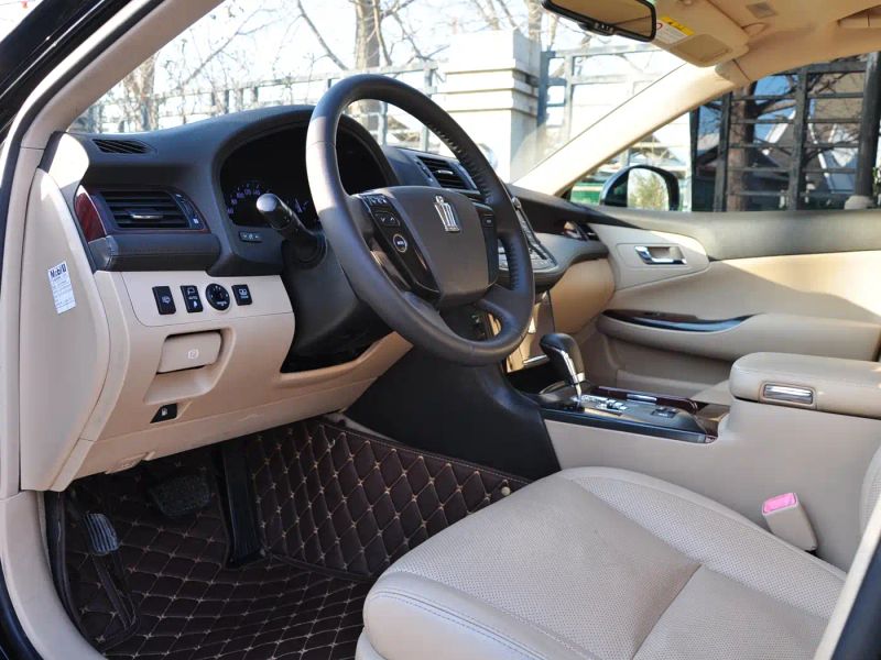 alphard crown