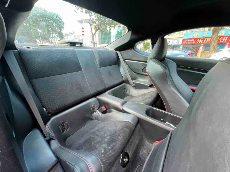 alphard 86