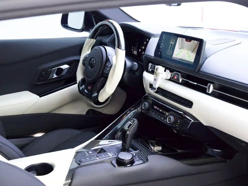 alphard supra
