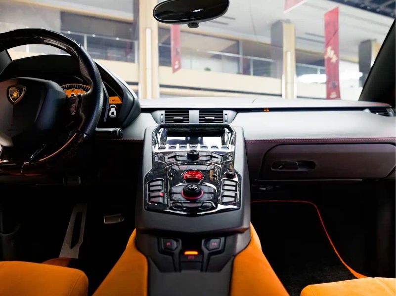 Lamborghini supercar