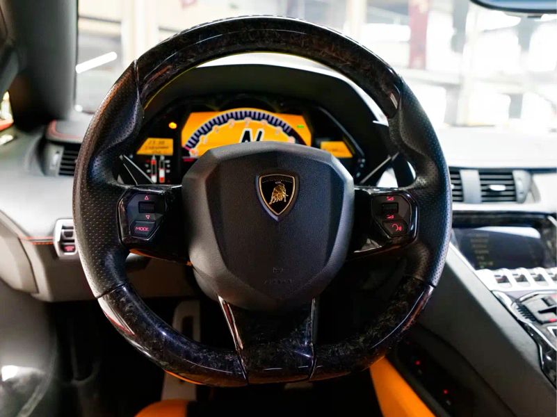 Lamborghini supercar