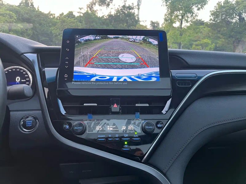 alphard camry