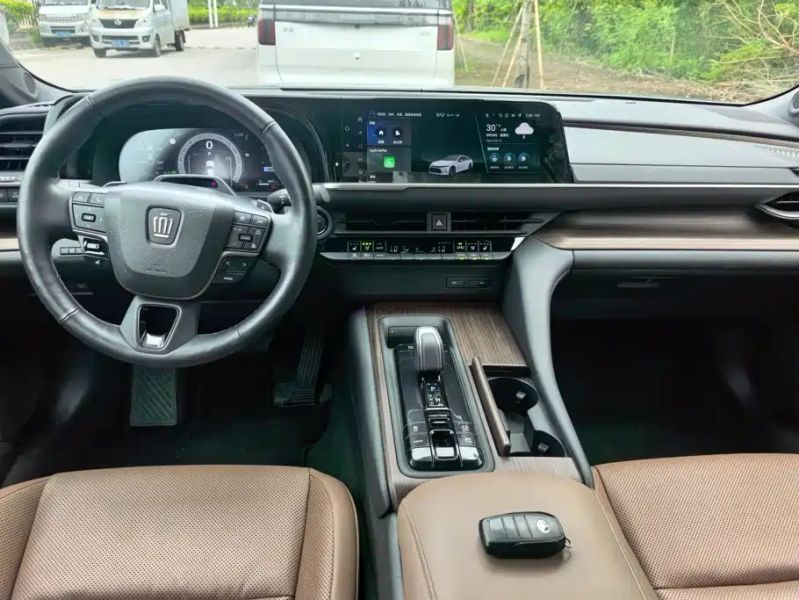 alphard imported