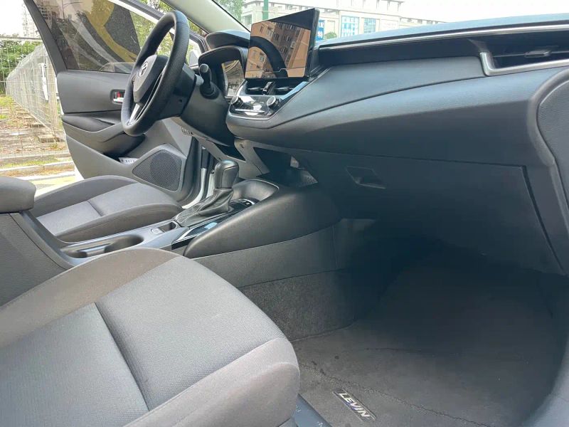 alphard leiling
