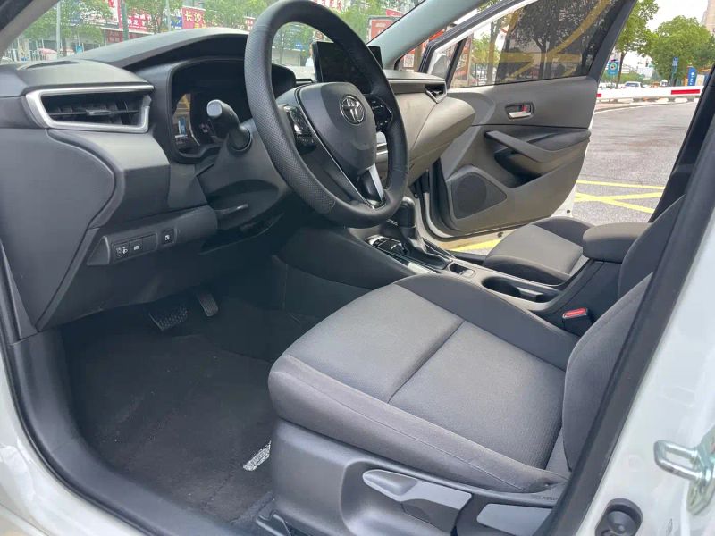 alphard leiling