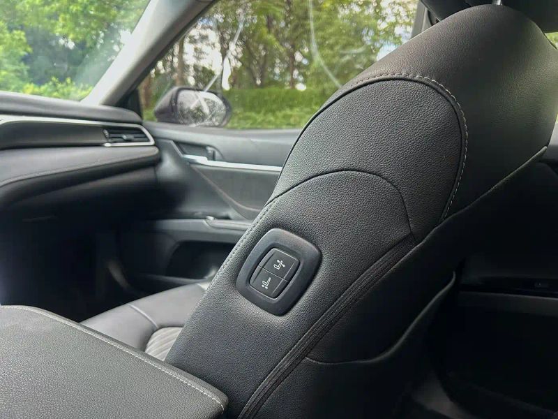 alphard camry