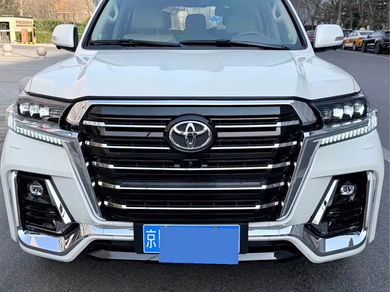alphard landcruiser