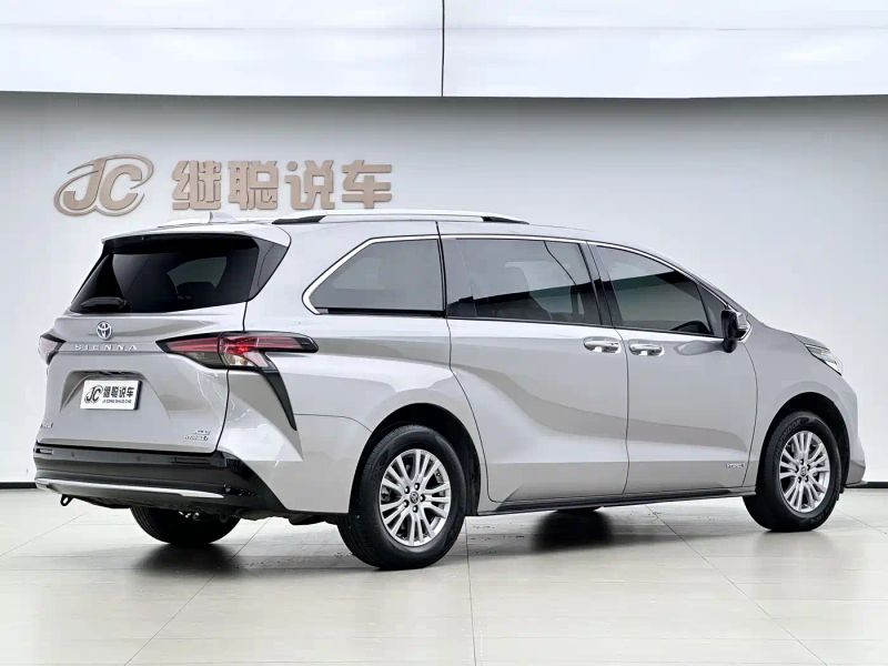 alphard sienna