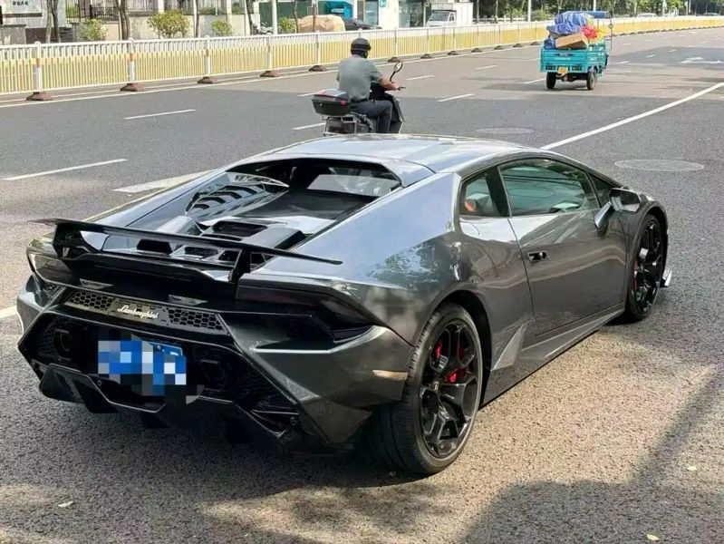 Lamborghini huracan