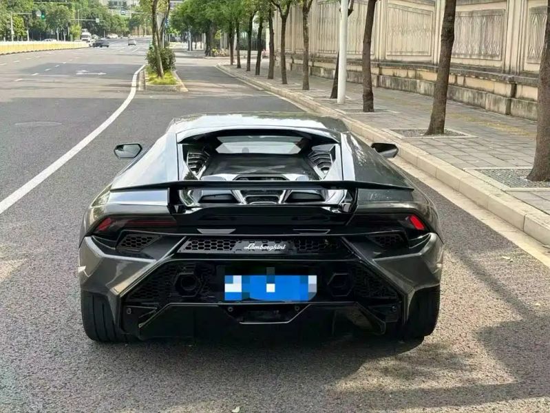 Lamborghini huracan