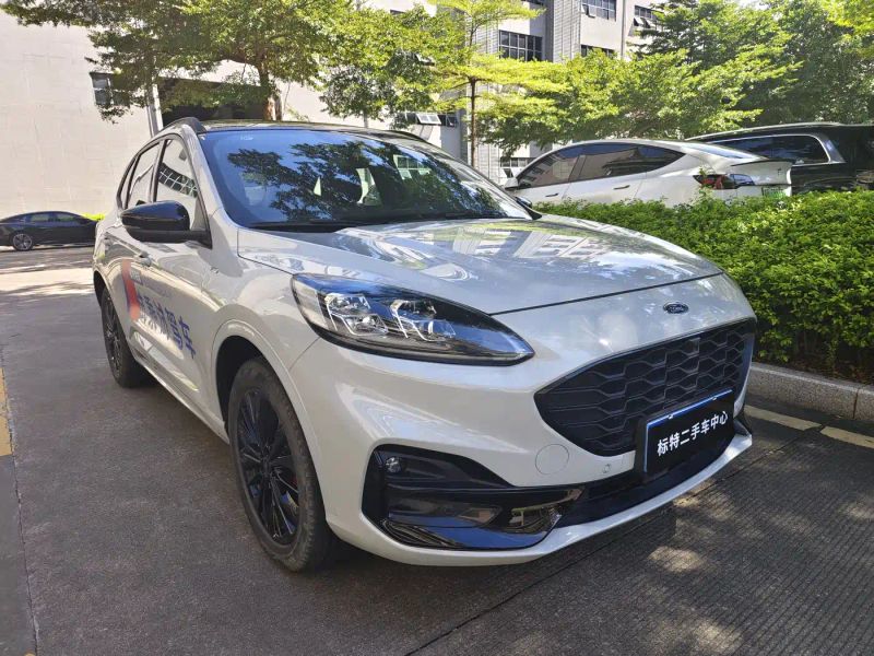 mondeo escape