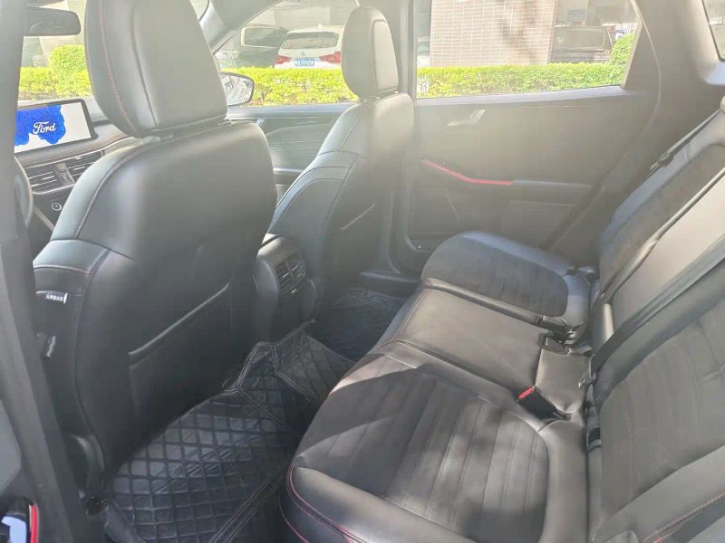 mondeo escape