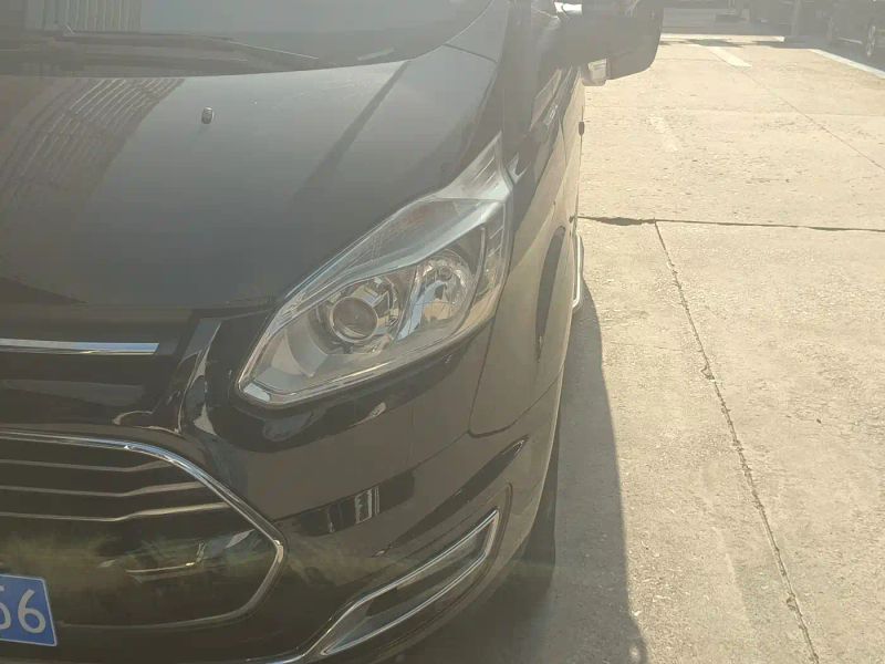 mondeo tourneo