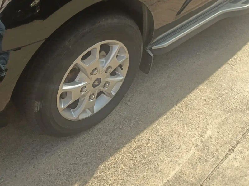 mondeo tourneo