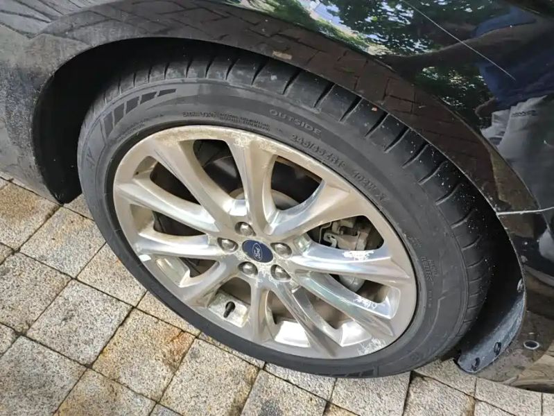 mondeo taurus