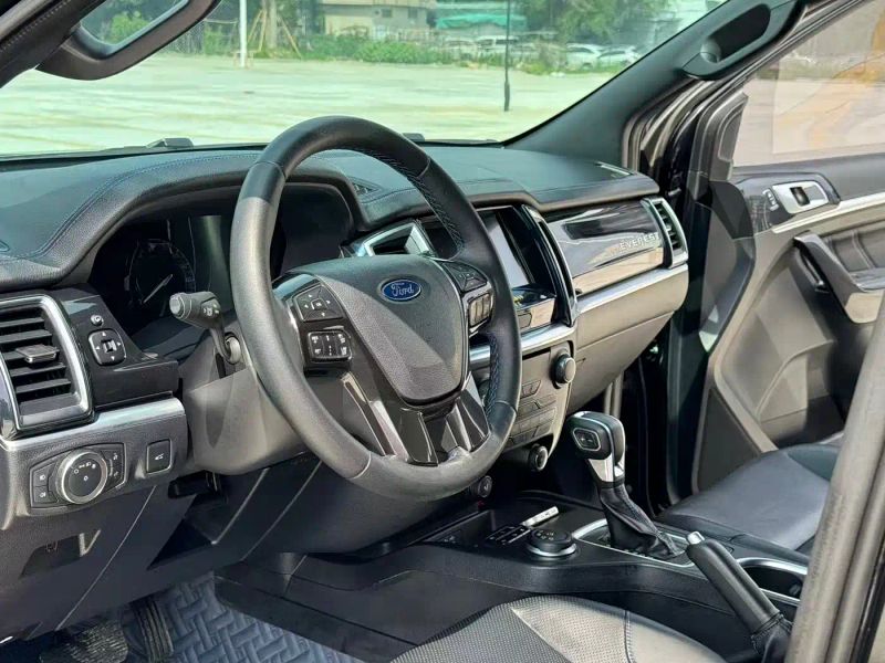 mondeo everest