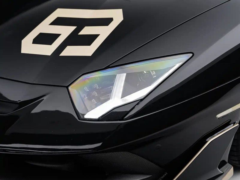 Lamborghini supercar
