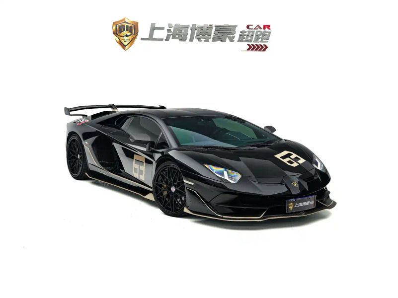 Lamborghini supercar