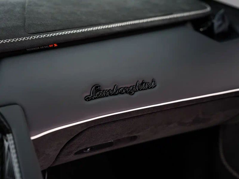 Lamborghini supercar