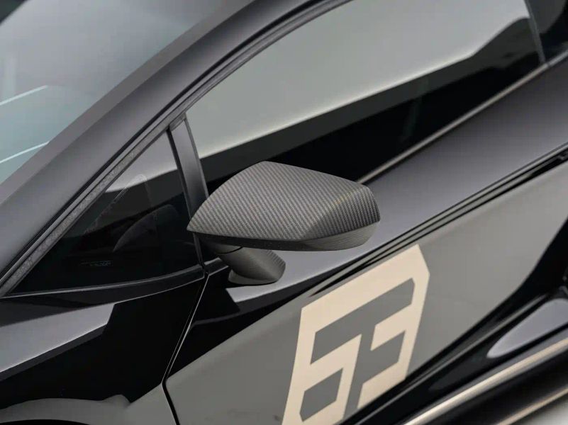 Lamborghini supercar