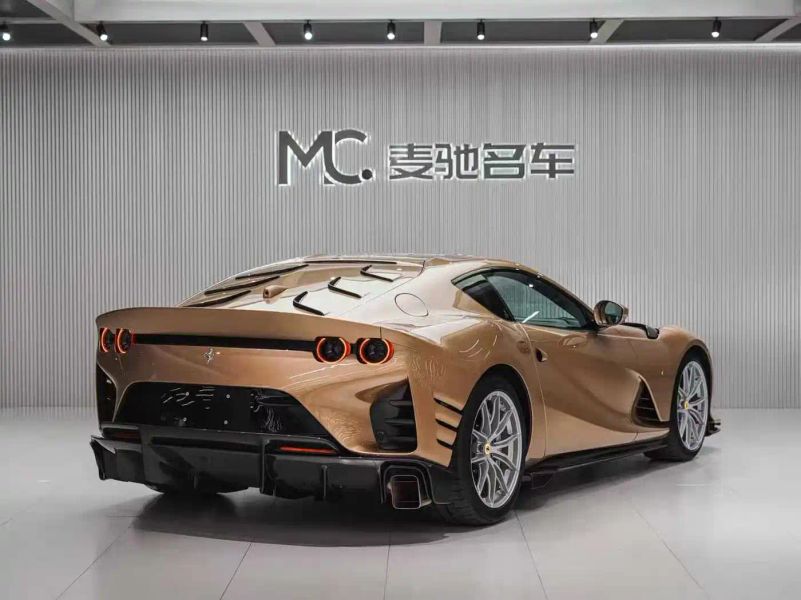 california ferrari_812