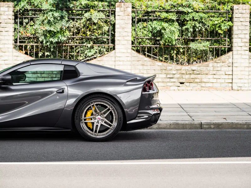 california ferrari_812
