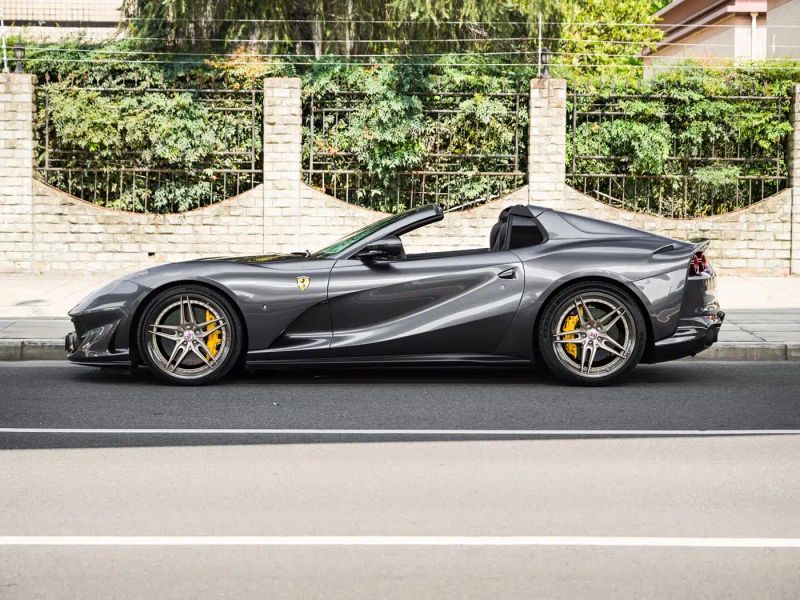 california ferrari_812
